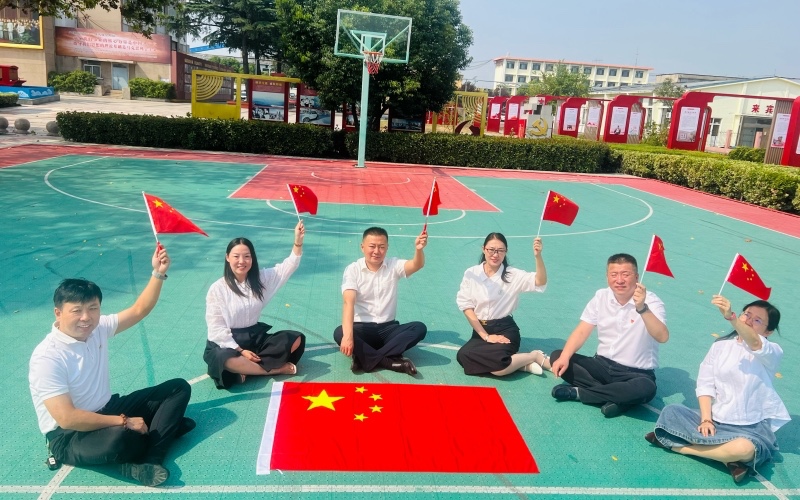 一抹GGbet红（摄影